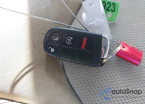 2016 Jeep Renegade Latitude z USA, uszkodzony, nr VIN ZACCJBBT2GPC63091